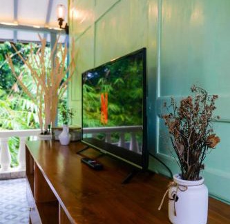 Ngemplak Villa | Villa Kamar Tamu Selomartani