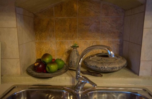 Galia Villa | Villa Kamelia-Renovated old house-South Crete