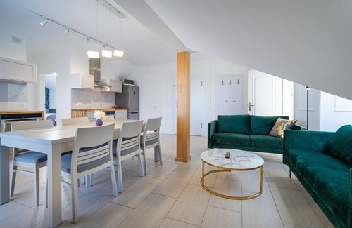 gmina Wolin House | Villa Kamila, 3 apartments, 1 guest room, Baltic Sea, lake view, barbecue, garden, fishing