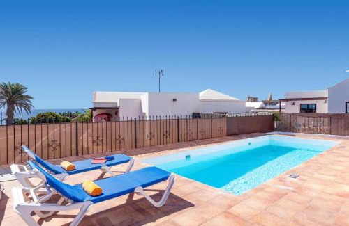 Matagorda Villa | Villa Kanak by Villa Plus