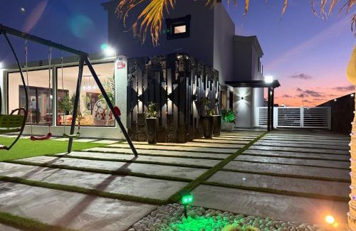 Playa Blanca Villa | VILLA KARLA