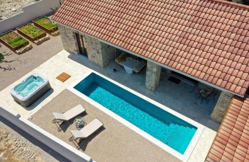Pridraga Villa | VILLA KARLA