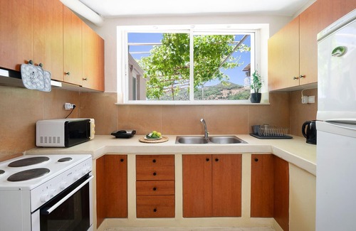 Kakopetros Villa | Villa Karma, 2 BD, 2 BA, private pool