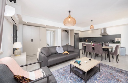 Dalyan City Center Villa | Villa Karya - Five Bedroom Villa, Sleeps 10