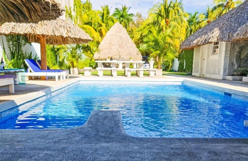 Acajutla Villa | Villa Kassondra en el Mar