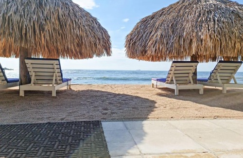 Acajutla Villa | Villa Kassondra en el Mar