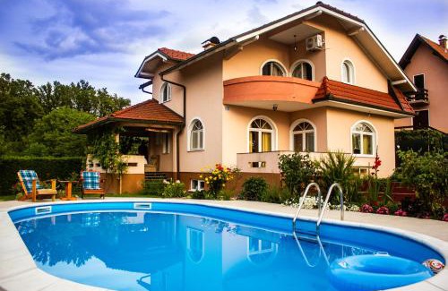 Laktasi Villa | Villa Katarina with pool