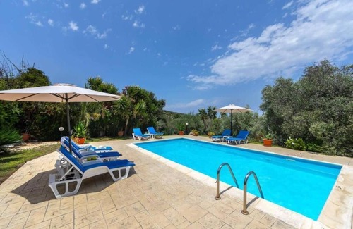 Latchi Villa | Villa Katerina - Three Bedroom Villa, Sleeps 6