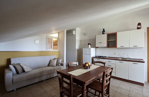 Caucana-finaiti-casuzze-finaiti Nord Villa | Villa 'Kaukana' with Private Pool, Wi-Fi, and Air Conditioning
