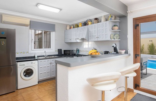 El Portet Villa | Villa Kernow - comfortable 3 bedroom villa