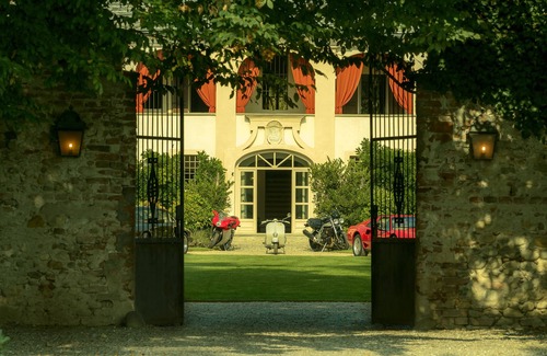 Madonna dell'Olmo Villa | Villa Kimera