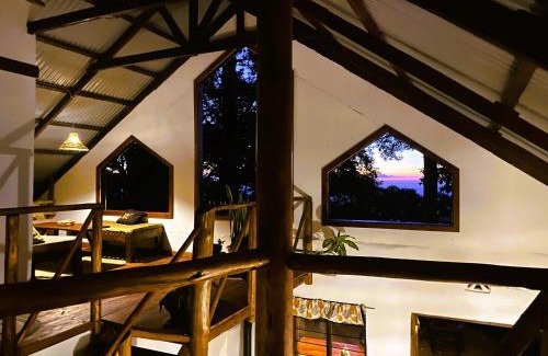 Tanga Hotel | Villa Kinyonga, Camp Mawingu