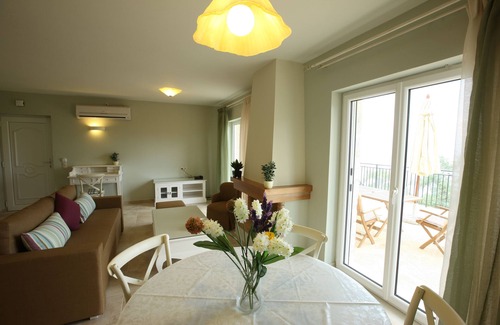 Longos Villa | VILLA KLEIO, 2BEDROOM VILLA IN LOGGOS, PAXOS