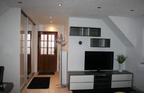 Mukinje House | Villa Knezevic-completely renovated 2025