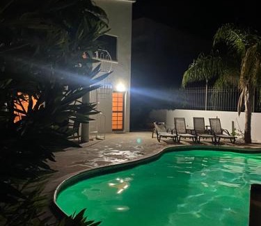 Peyia Town Villa | Villa Kokkinoyia,