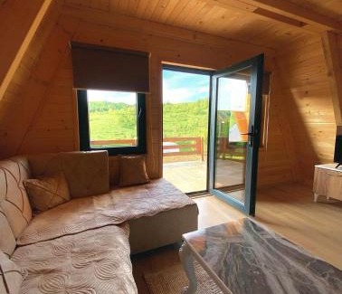 Donje Gadimlje Villa | Villa Konezal
