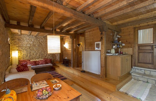 Arachova House | Villa Koromilies Arachova