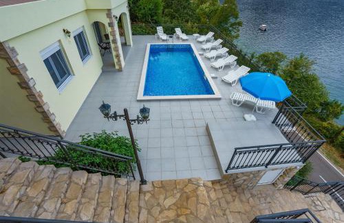 Donja Kostanjica Villa | Villa KOSTA