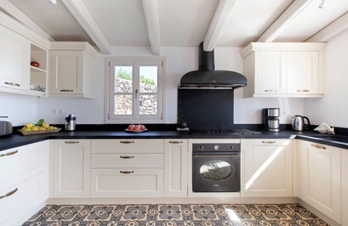 Mesovounia Villa | Villa Kothreas - Four Bedroom Villa, Sleeps 8