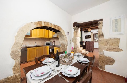 Champatha Villa | Villa Kourkoulios - Three Bedroom Villa, Sleeps 7