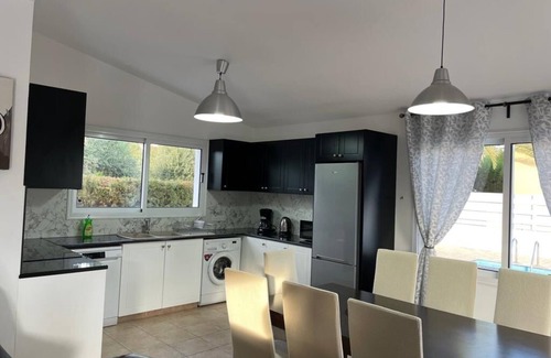 Pegeia Villa | Villa Kristin, Coral Bay, 4 ensuite bedrooms, private pool.