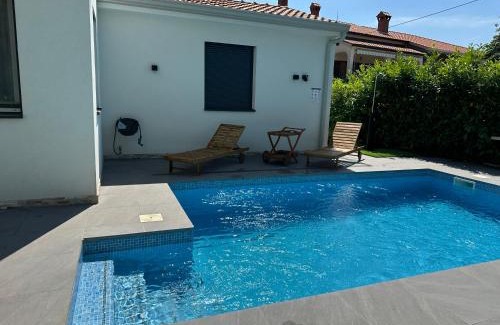 Tinjan Villa | Villa Kristina