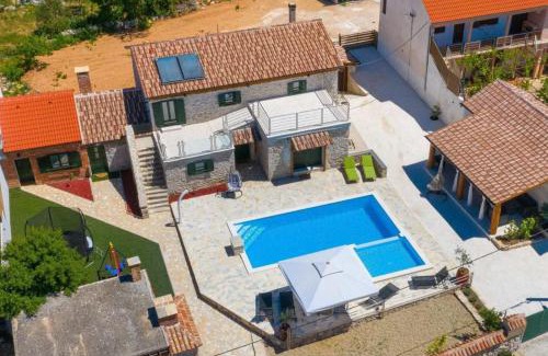 Benkovac Villa | VILLA KUNTA