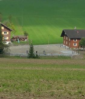Grosswangen House | Villa Kunterbunt