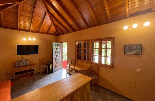 Lomito Fragoso y Honduras Villa | Villa Lomo Fragoso