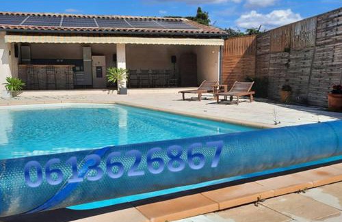 Tarascon House | Villa l'ESTEL en campagne avec piscine privée proche Arles et Avignon