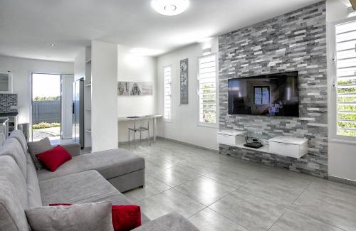 Saint-Francois Villa | VILLA L'INDIA - Un havre de paix familiale