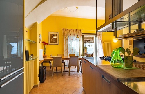 Borgio Verezzi Apartment | Villa L'orizzonte con vista