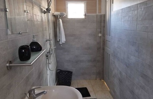 Malendure Villa | Villa: La bella vita by the sea.