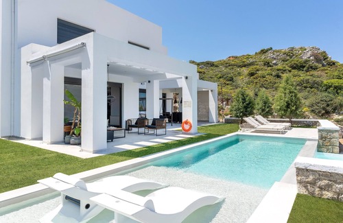 Kallithea Villa | Villa La Bianca