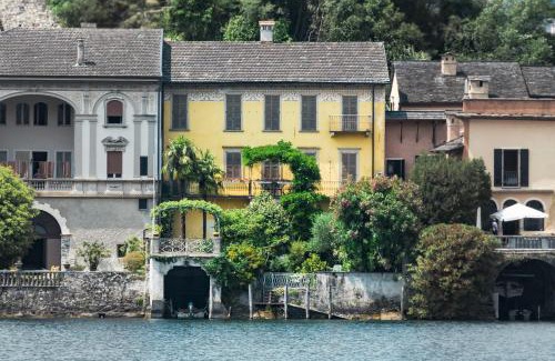 San Giulio Island Villa | Villa La Casa dell'Isola