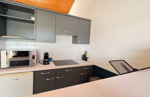 Piraillan Apartment | Villa La Conche Vue Bassin, sandy beach 200 metres away