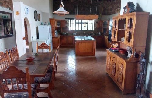 Steelpoort House | Villa La Corrie GUEST LODGE