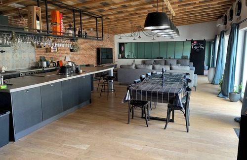 Sermersheim Villa | Villa la Dolce vita near europapark with swimming pool and games room