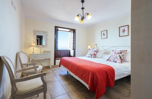 Los Quemados Villa | Villa La Malvasia