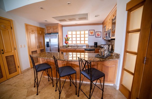 Flamingos Condo | Villa La Estancia SIXTH FLOOR STUNNER — BEST VIEW IN THE RESORT!