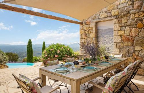 Seillans House | Villa La Genestière - Familienoase und Golfertraum mit Infinity-Pool und 180-Grad-Panoramablick bis zum Meer