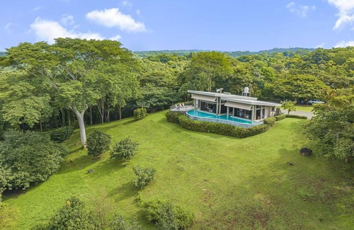 Tarcoles Villa | Villa La Loma, Oceanview, Private Pool and AC!