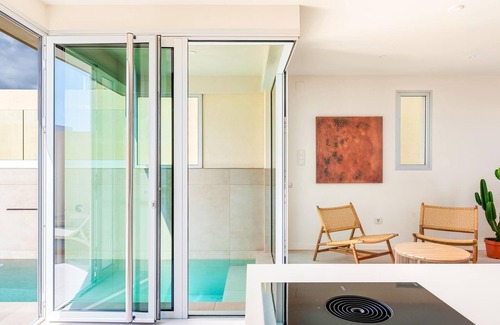 Las Eras Villa | Villa la Majuda with heated plunge pool and garden