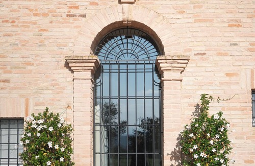 Ostra Vetere Villa | Villa La Monteduccia