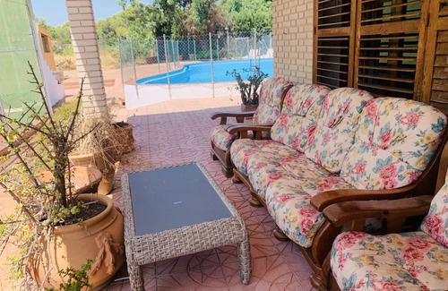 Olocau Ski Chalet | villa la pequeña. a 20 minutos de valencia