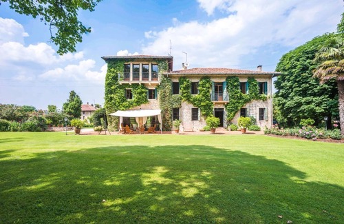 Pozzetto Villa | Villa La Quadra - Four Bedroom Villa, Sleeps 9