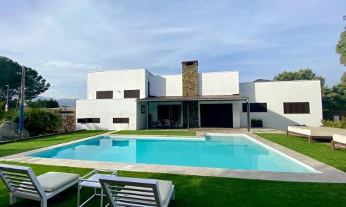 Guadarrama Villa | Villa La Roca Madrid