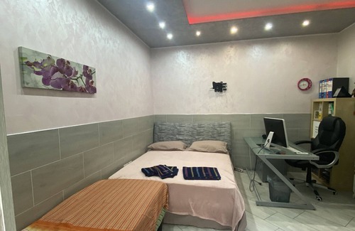 Grumo Nevano Villa | Villa 'La Rosaverde' with Private Terrace, Wi-Fi and Air Conditioning