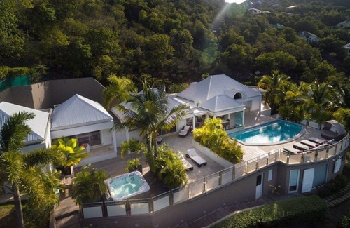 Anse du Grand Cul-de-Sac Villa | Villa la Rose des Vents by Fantasia Villas