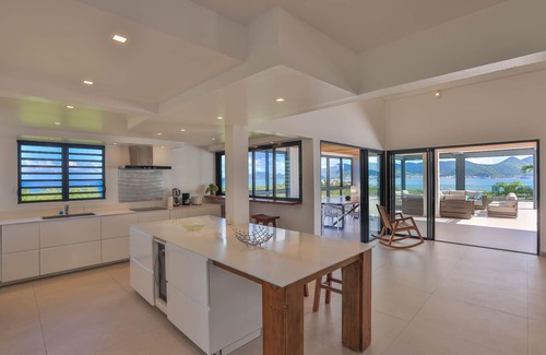 Nettle Bay Villa | Villa La Siesta 5BR in Terres Basses by Personal Villas - Stunning Paradise